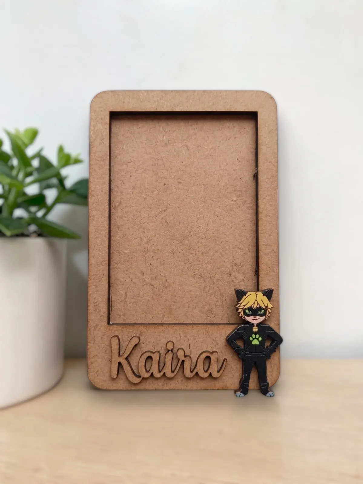 Mobile Pixiewide frame Magnet